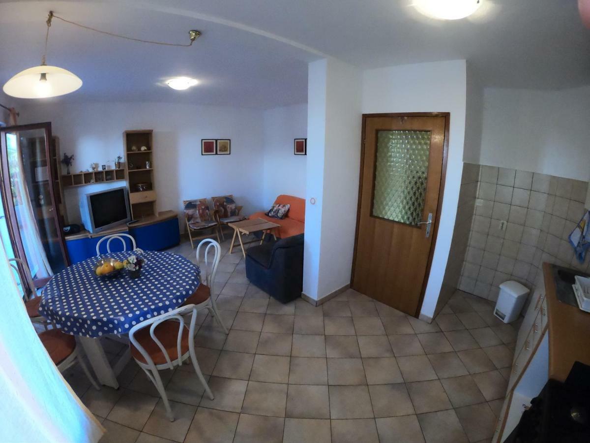 Apartments Delibasic Rogoznica  Extérieur photo