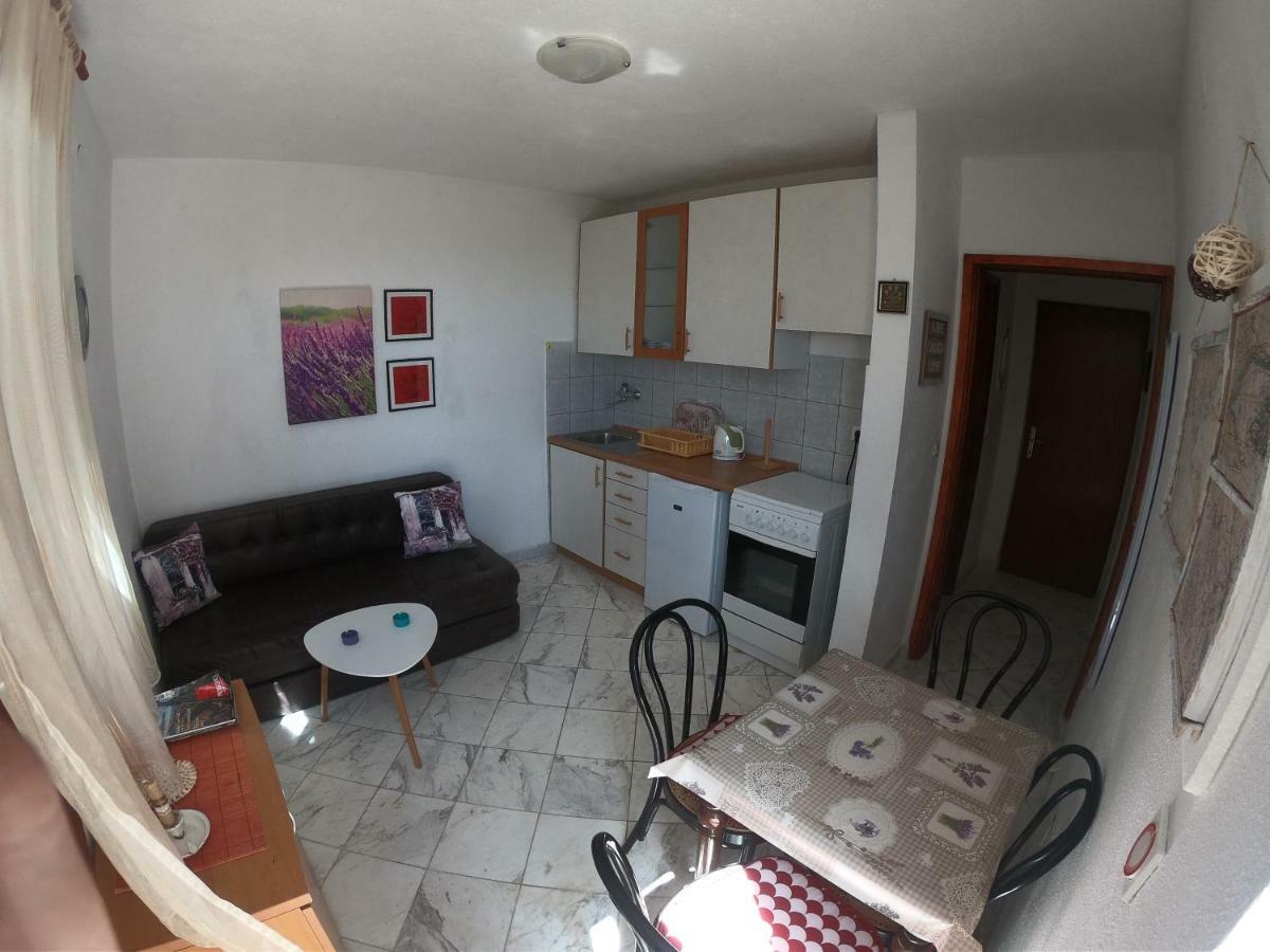 Apartments Delibasic Rogoznica  Extérieur photo